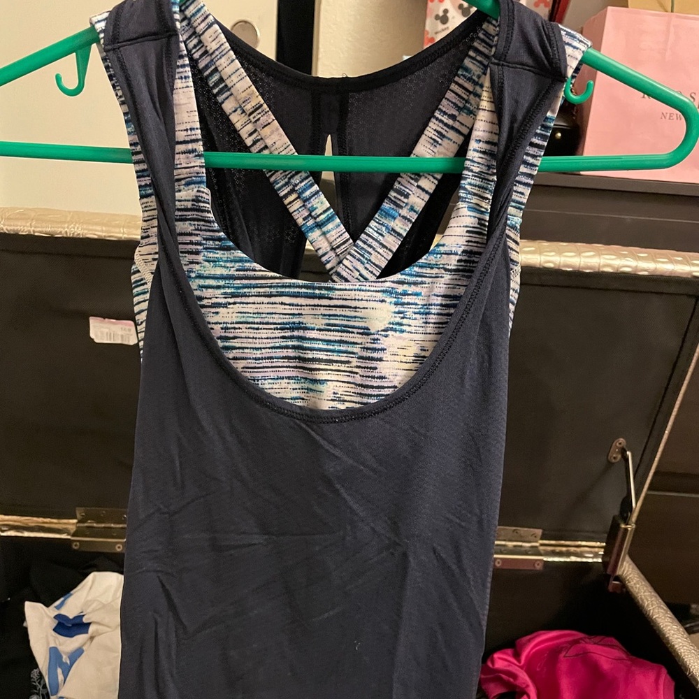 Lululemon tank top